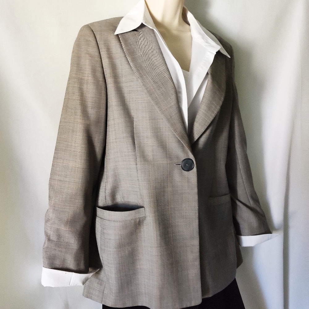 Oversized Blazer Shoulder pads size 10 gray